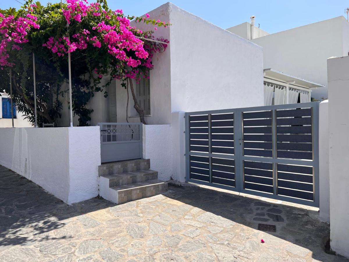 Gala Home Traditional House Galanado Bagian luar foto