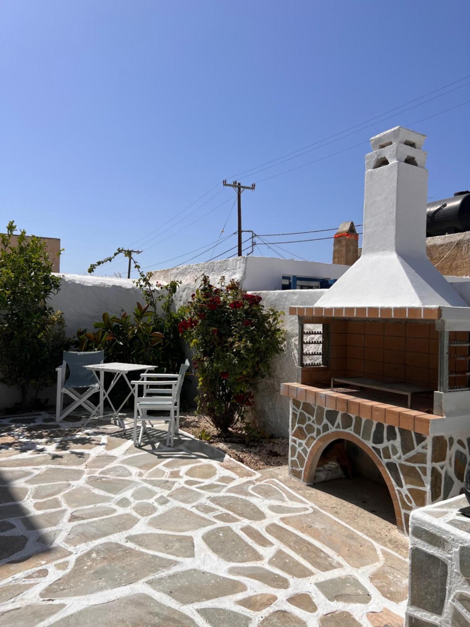 Gala Home Traditional House Galanado Bagian luar foto