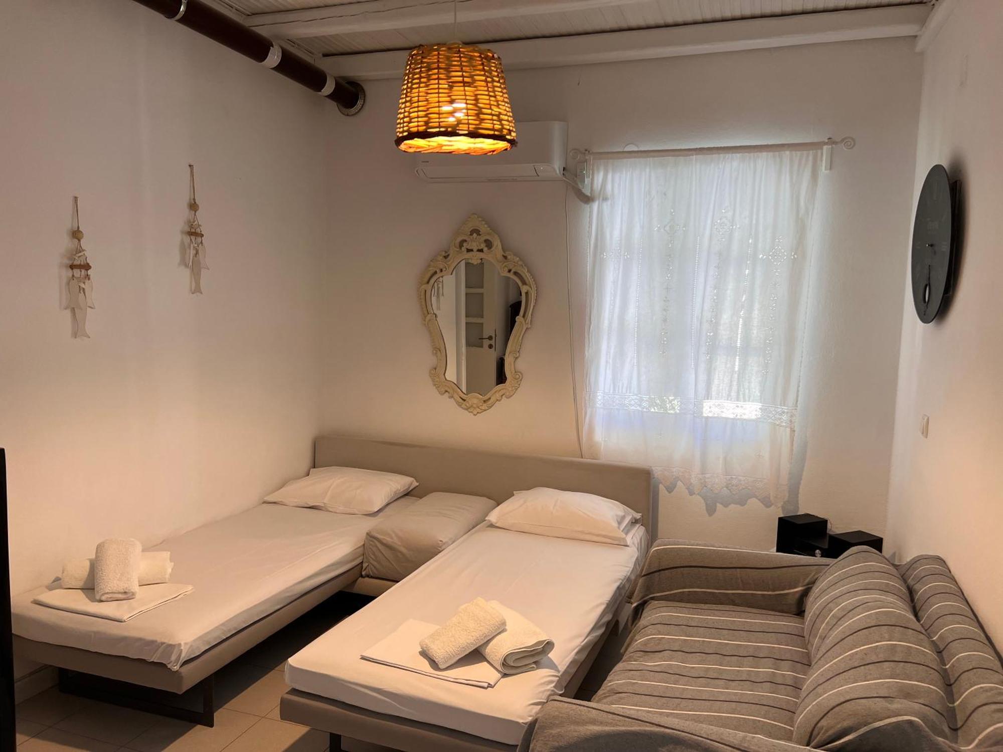 Gala Home Traditional House Galanado Bagian luar foto