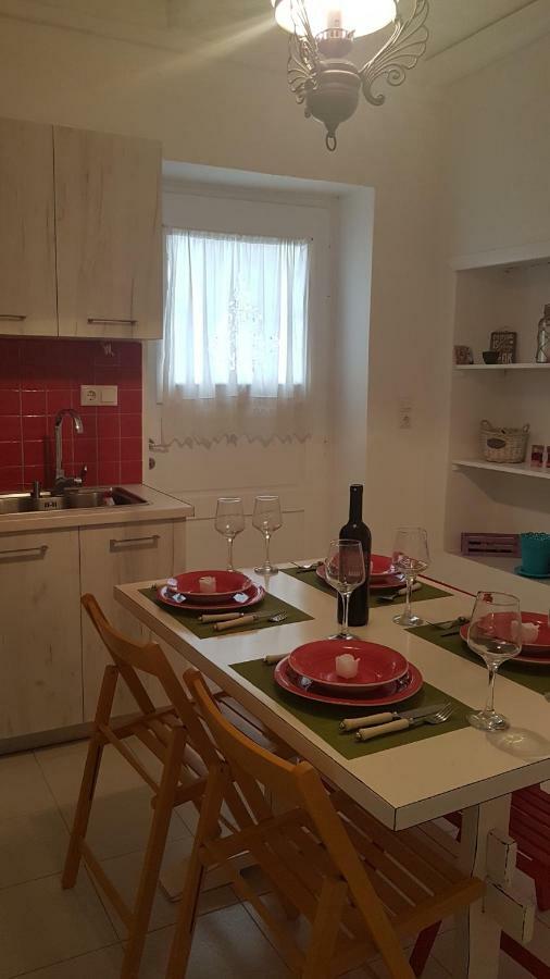 Gala Home Traditional House Galanado Bagian luar foto