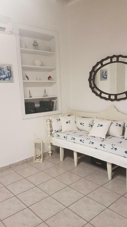 Gala Home Traditional House Galanado Bagian luar foto